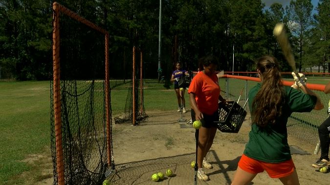 wectsports's tweet photo. East Columbus softball ready for playoff run @ECHSSoftball2
https://t.co/zPkPVw8fu9 https://t.co/JvgH1RcrSz