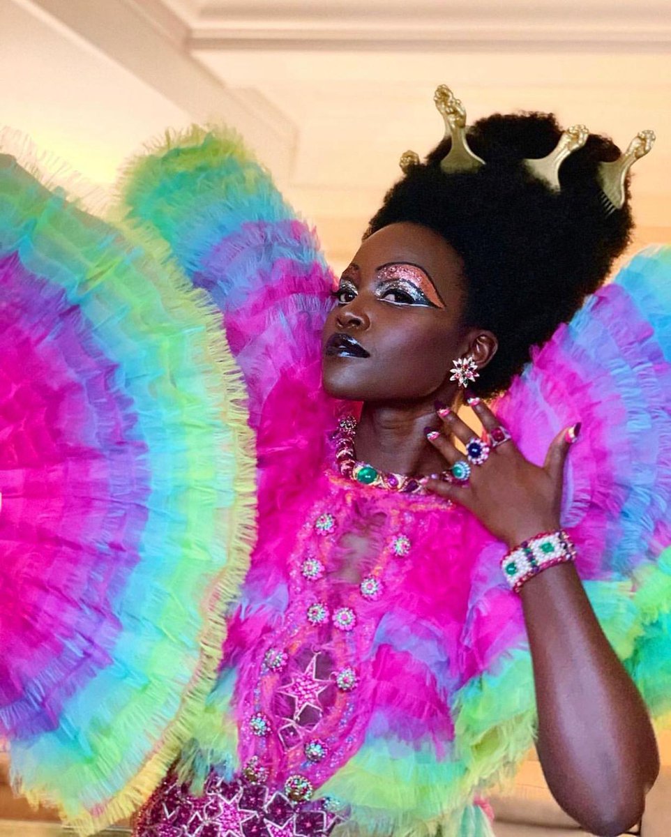 Lupita_Nyongo's tweet photo. You better work! #MetGala https://t.co/v1tdsE9YEm