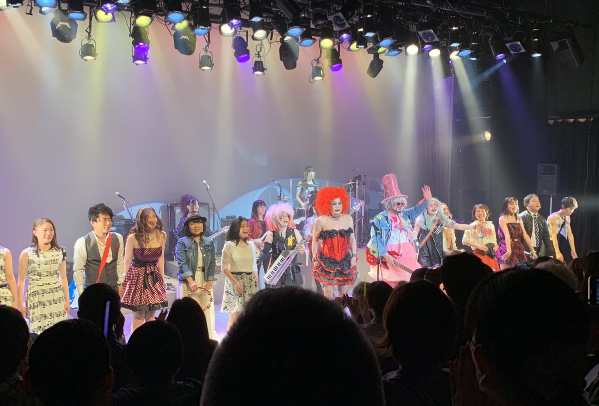 plumandbeans's tweet photo. 90min Rock Live Musical『The CHANGE 55』全6公演無事終了しました。
出演者の皆さん、スタッフさん、そしてお客さん!素晴らしかったです♪
ただただ楽しく拝見しました。
今後のご活躍にも期待しています。
写真にタグ付けしてますので、フォローください。
#change55
#米米CLUB
#ワハハ本舗 https://t.co/lgb8yJBNEX