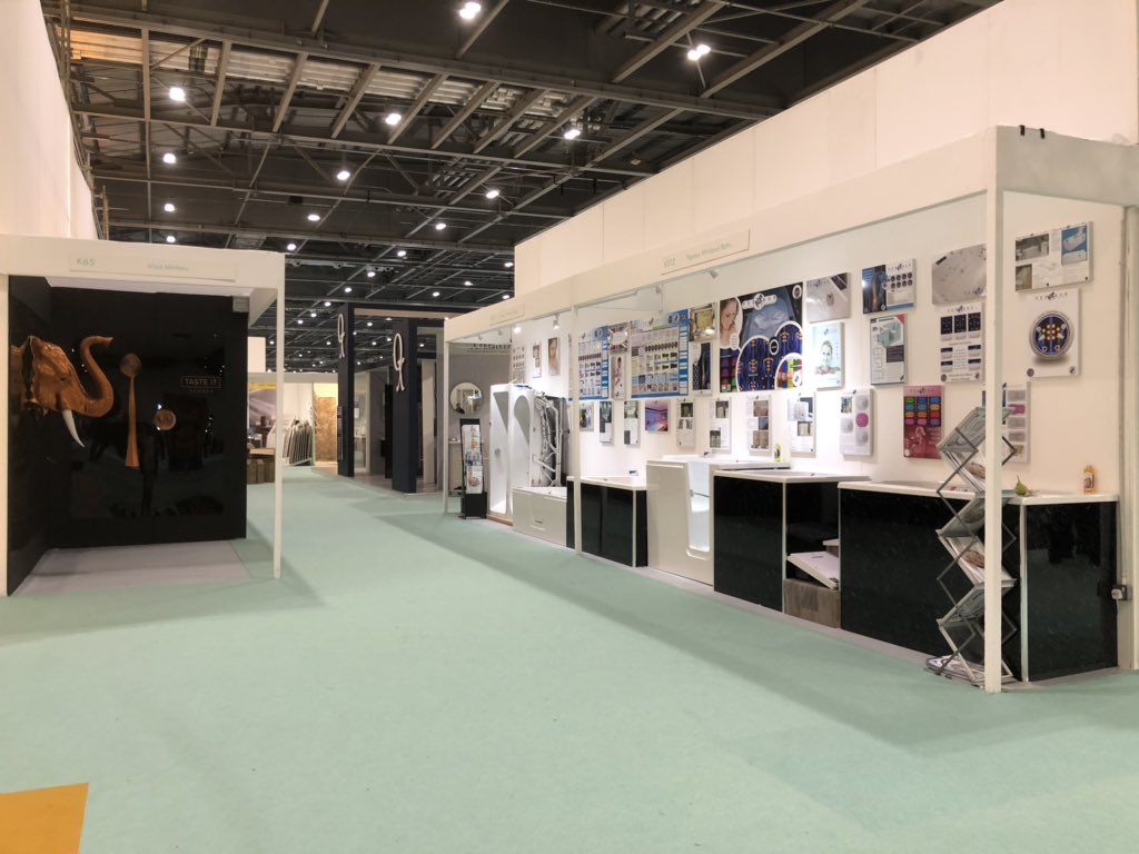 whirlpoolbaths's tweet image. Spot the #elephant in the room at #GDLive  Stand K312 come and tryout a Japanese style #deepsoakingbath