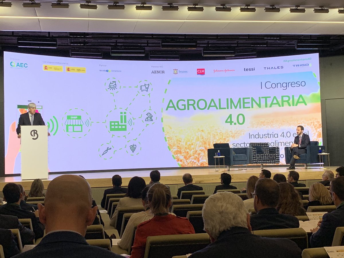 Jornada muy interesante sobre AGROAMIMENTARIA 4.0 en Madrid en su primera edición. #i40val