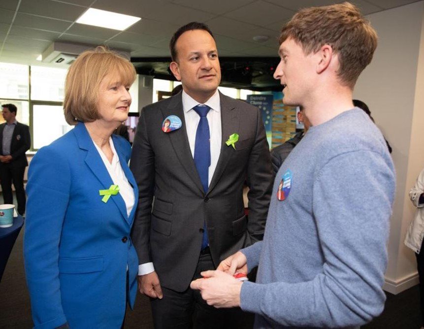 BKKAdvisors's tweet photo. Our client Conor advises Leo he can save the official letterhead and still be guaranteed Kylie tickets.

@TrustapPayments is specifically designed to protect buyers and sellers when they’re transacting online. See how it works here: https://t.co/hqK8buz8n5 https://t.co/jpXdR3Nl8x