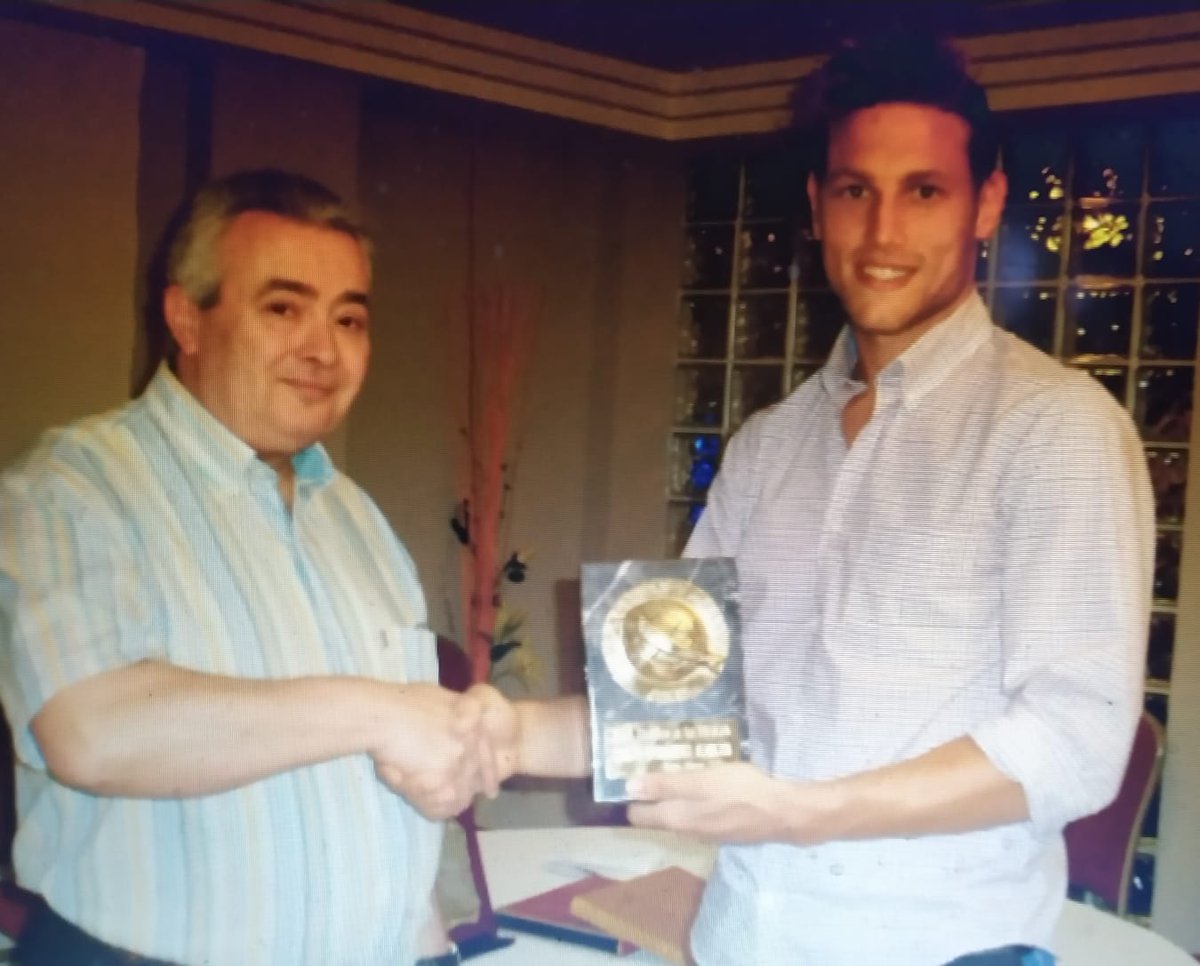 Real Jaén C.F. (@realjaencf) on Twitter photo El <a href="/RealJaenCF/">Real Jaén C.F.</a> quiere dar el pésame a los familiares y amigos de Juan Ortega, presidente de la Peña Nogales Arregui.
DEP El <a href="/RealJaenCF/">Real Jaén C.F.</a> quiere dar el pésame a los familiares y amigos de Juan Ortega, presidente de la Peña Nogales Arregui.
DEP