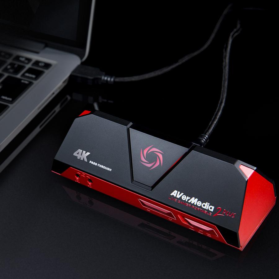 AVerMediaGaming's tweet photo. ¡Aquí tenéis 4 razones por las que  Live Gamer Portable 2 Plus es tu mejor elección si quieres ser un gran creador de contenidos!

1️⃣ Plug &amp; Play ¡Sencillo de instalar!
2️⃣ 4Kp60 Passthrough
3️⃣ Sin PC - Graba directo a tarjeta microSD
4️⃣ Captura la voz y comentarios del party chat https://t.co/ELDYj7iXid