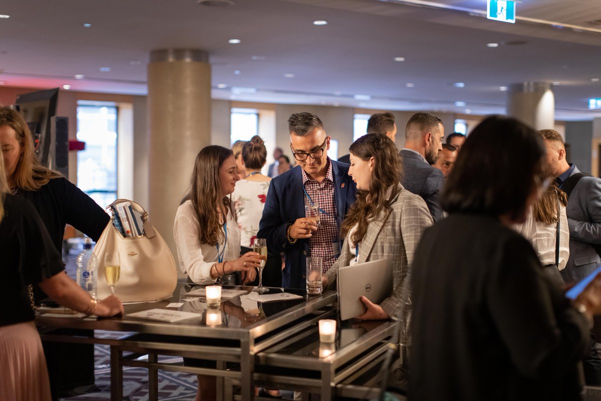 Connect Media tweet media