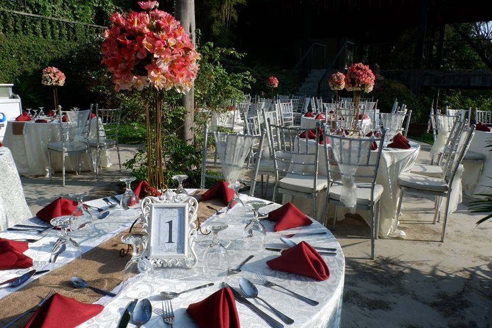 kasaldotcom's tweet photo. Red ❤ by Sweet Onion Catering
#AntipoloWedding #AntipoloWeddingCaterer

https://t.co/1RVAiKb2ls https://t.co/Vc6SUCRf5S