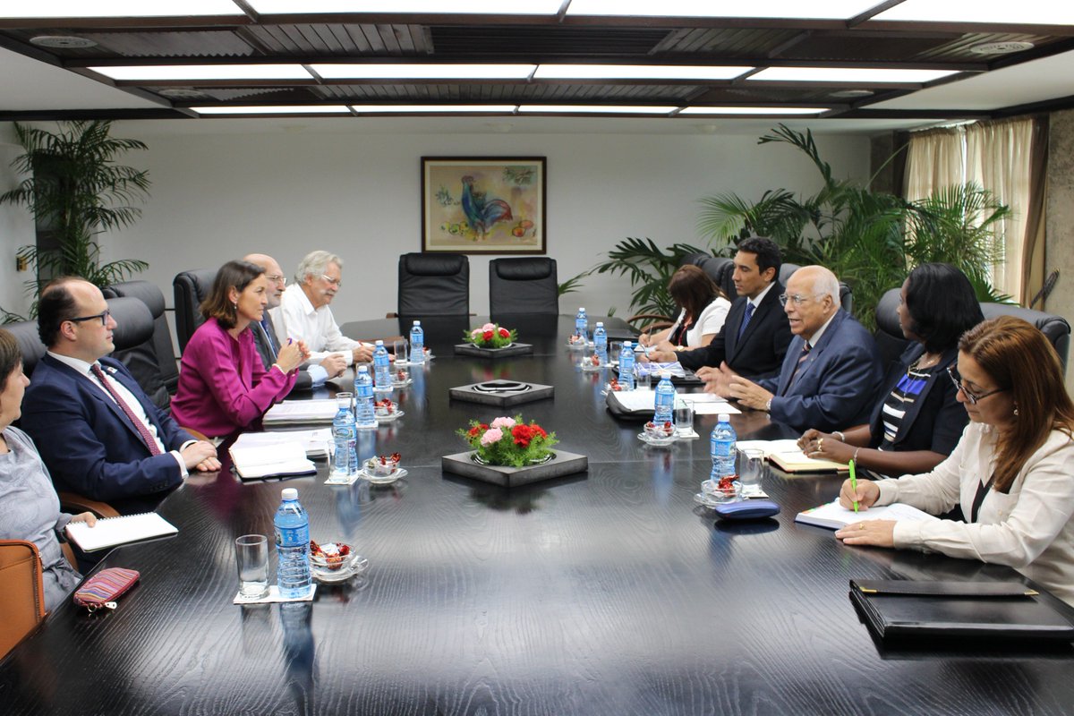 Cabrisas Receives Minister of Industry, Commerce and Tourism of Spain.