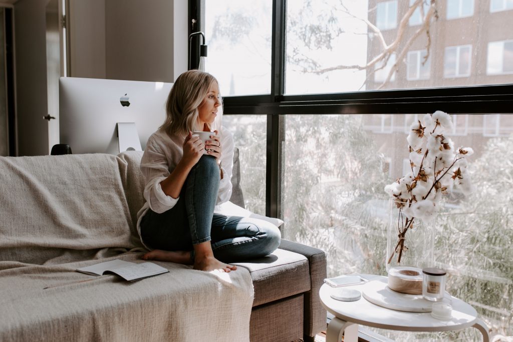 Feel like you’re falling behind in life? 5 tips that will help haileynoa.com/5-tips-for-whe…