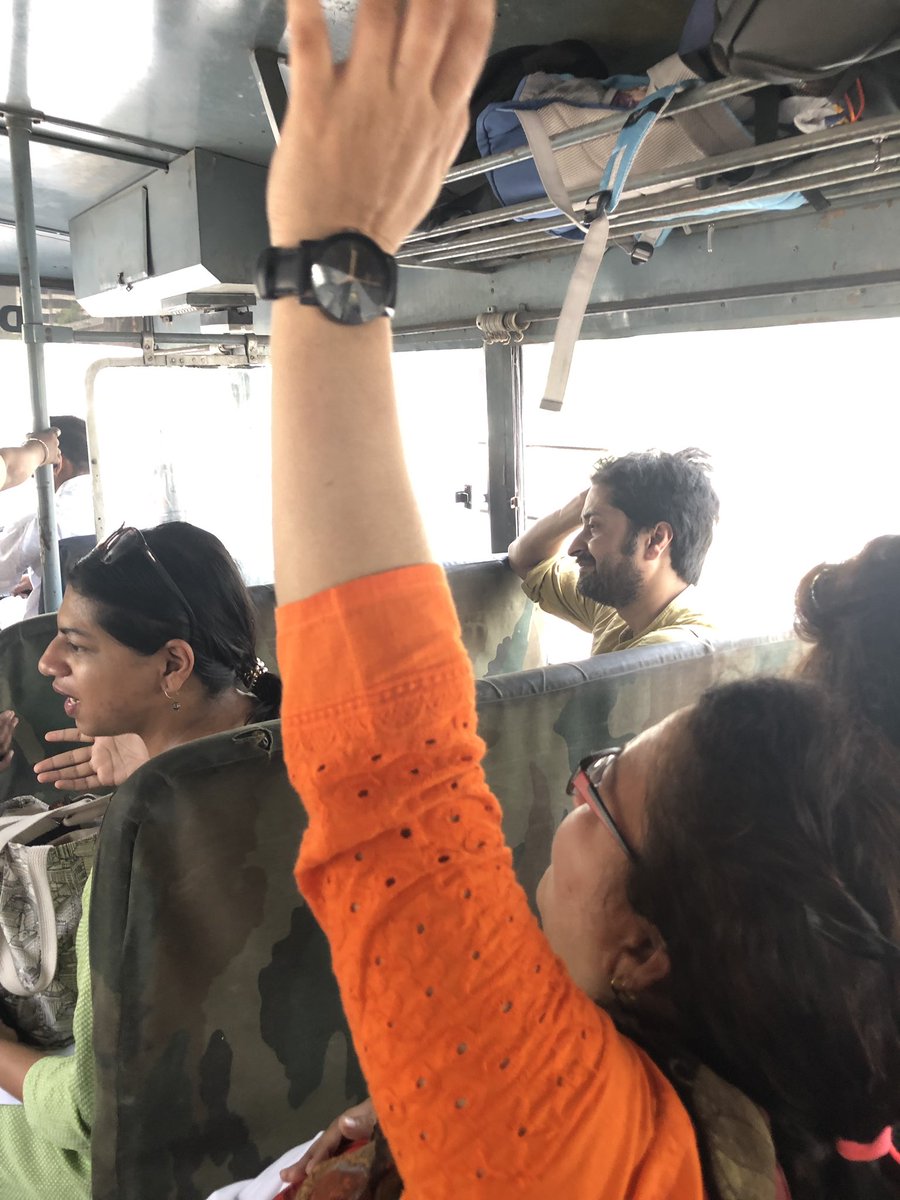 whangam's tweet photo. Top peaceful protest story: @suneetadhar: '#SC #Peacefulprotest #pushedintopolicebus #humsabsaathhain ' https://t.co/yXZD3PpycZ, see more https://t.co/Edij5irNus