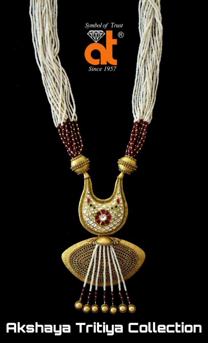 AnopchandPandri's tweet photo. Akshaya Tritiya Collection #AnopchandTilokchandJewellers #Raipur #Pandri https://t.co/CSK8Lyy2em