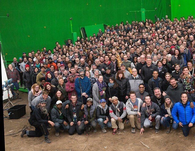 This Pic Of Entire Cast & Crew Of Avengers: Endgame Shows It Took