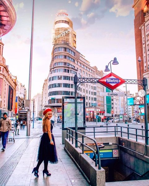 Enrique_Aranda_'s tweet photo. Exploring Madrid from its heart with @aleksandraontour at @TRYPCibeles #MyTRYP #PoweredByTheCity #Madrid https://t.co/JjxDayflHq