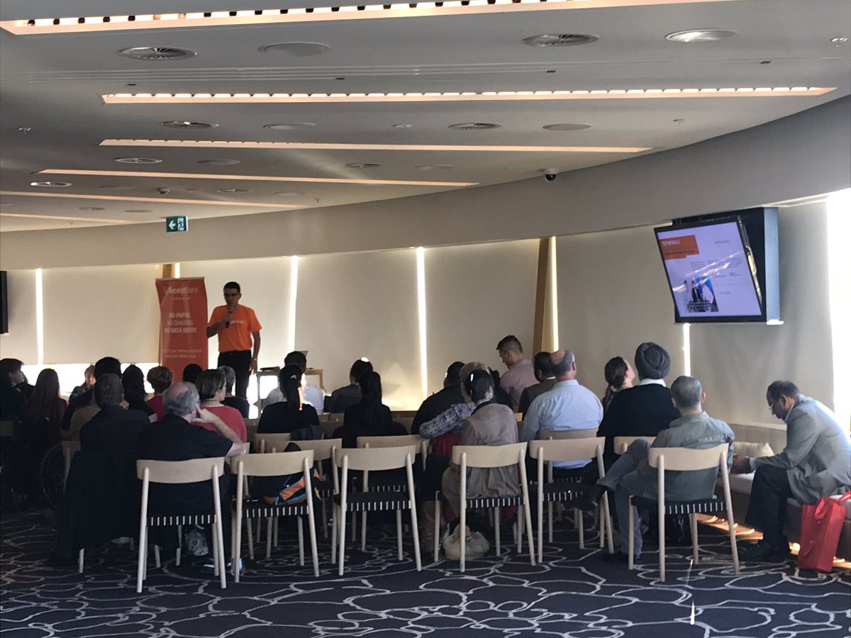 Clayton_Oates's tweet image. Great marketing insights for Accountants &amp;amp; Bookkeepers - Know your Niche &amp;amp; Know your clients needs. @luis1fe @ReceiptBank

#RBRoadshow kicks off in in style in Sydney @SydneyTowerEye