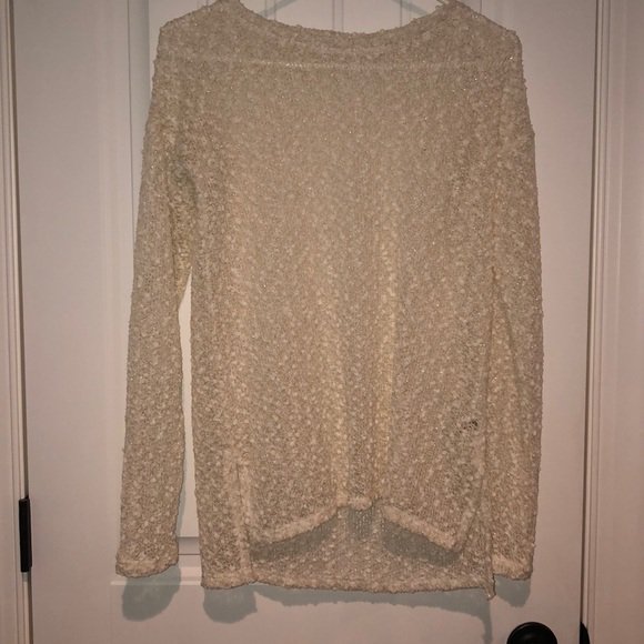 Icecream64's tweet photo. So good I had to share! Check out all the items I'm loving on @Poshmarkapp #poshmark #fashion #style #shopmycloset #aeropostale: https://t.co/1gHypsfcVJ https://t.co/fTQnfSYIxm