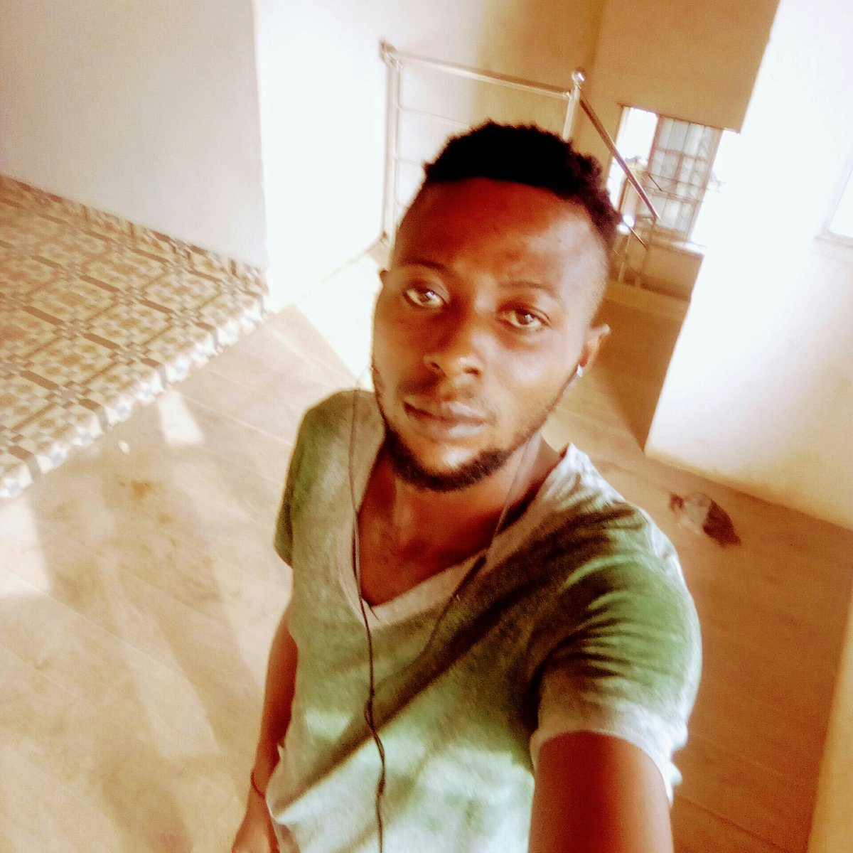 Adebo35601094's tweet photo. #NewProfilePic https://t.co/C55AWu3v8G