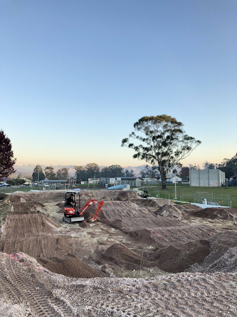 TrailScapes's tweet photo. What do we have here??The new, soon to be asphalt pump track in Railton, Tasmania is taking shape! Pumped?! 
Wild Mersey Mountain Bike Trails #pumptrack https://t.co/MiiFmij4Vf