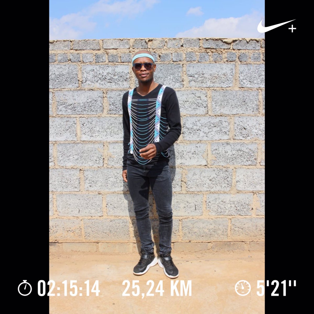 Mr_Niks's tweet photo. Concluded May Challenge 100km, with a heated 25km. We did it in 5 runs, 5 days-5 hours. #Easy100 #r1000wb @ManelzBozo 👌🏾 https://t.co/Oi4oEP8y11