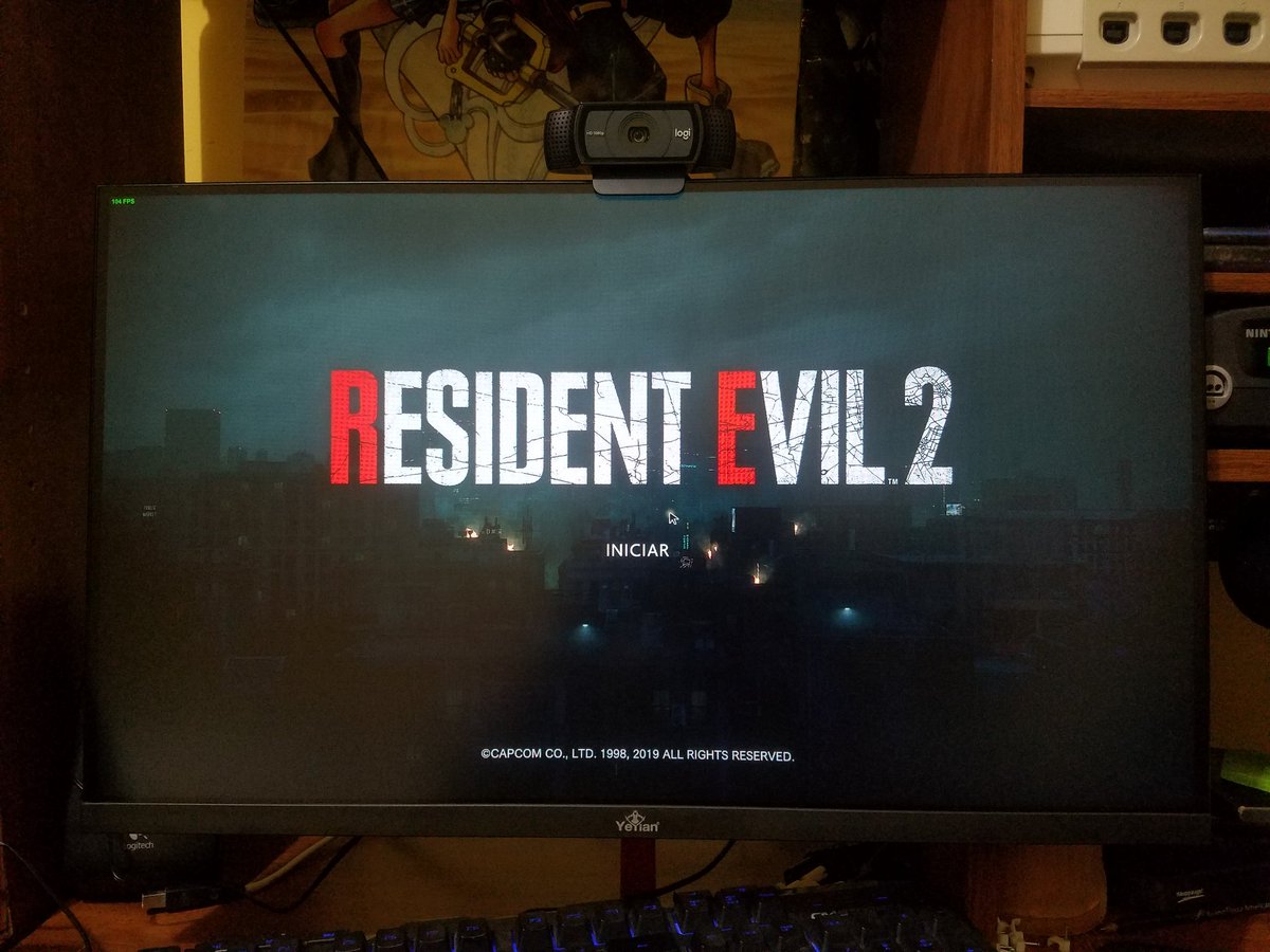 BozalitoCat's tweet photo. Uff estoy muy feliz con mi nuevo monitor de 144hz uma delicia!! xd esperen video en algunas semanas, primero lo probaré muy bien.. https://t.co/r6P6nzJUWb