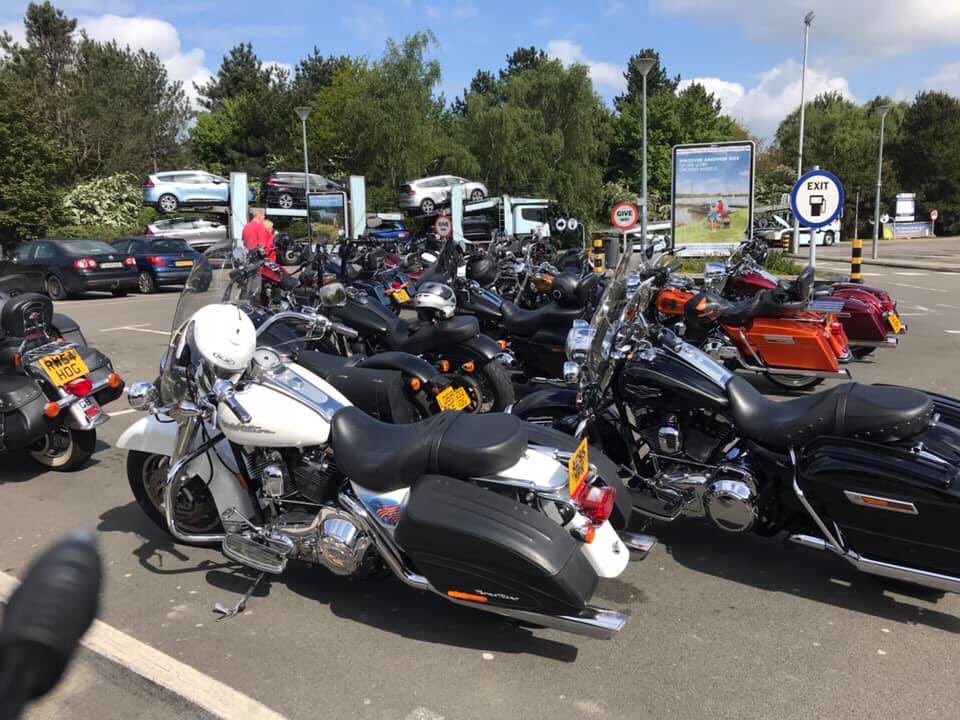 Surreychapteruk's tweet photo. Good ride to Eastbourne classic car show. https://t.co/0ckiCqjblq