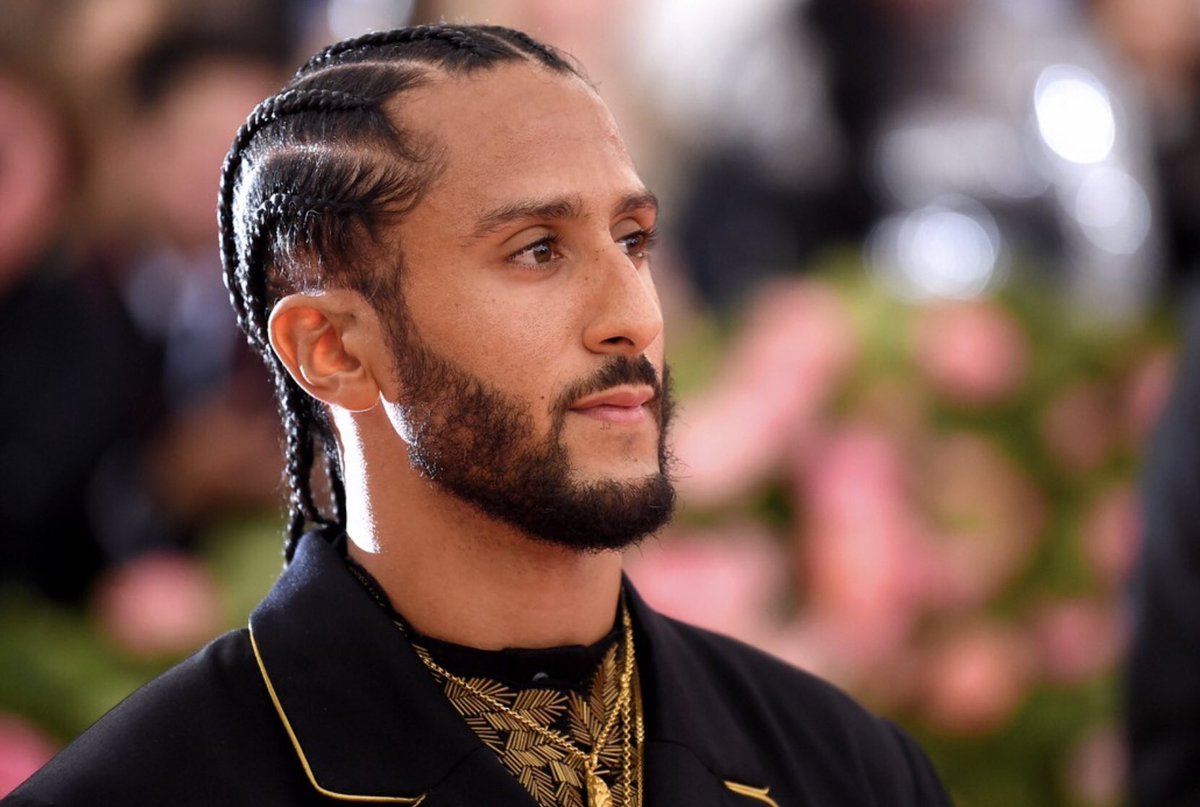 PowerStarLive's tweet photo. Colin @Kaepernick7 and Nessa hit the #MetGala red carpet in coordinating gold and black ensembles. https://t.co/FoQLBv0JC3