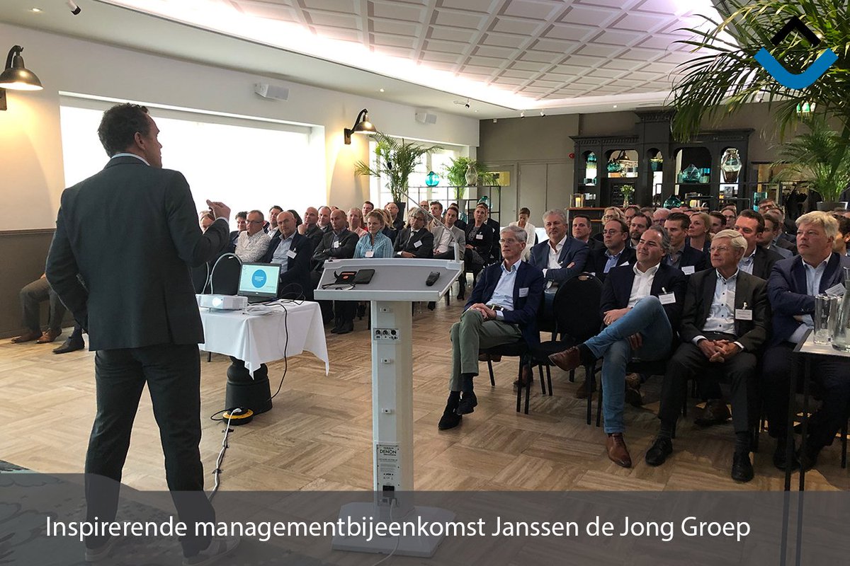 Interessante lezing van <a href="/drbrambakker/">Bram Bakker</a> in het kader van het jaar van “De gezondheid van onze medewerkers” #letsbuildhappiness #inspirerend #gezondheid bit.ly/2LsPxhE