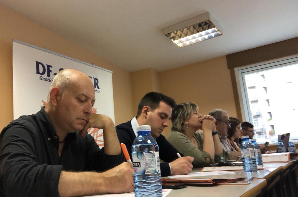 maieroffice's tweet photo. Els nostres comercials són a Vigo per conèixer les últimes novetats del sistema de gestió documental @df_server:
✅ Gestió des d'app mòbil 📱
✅ Versions per a concessionaris, hotels, clíniques i laboratoris, empreses de distribució i gestories.
#dfserver #camaradecomerciovigo https://t.co/8lt9Kzr5Vs