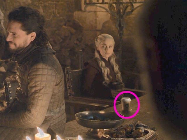 HaramiSociety's tweet photo. The makers of #GameOfThrones have apologized fans about the #Starbucks cup blunder. HBO stated:
The latte that appeared in the episode was a mistake. Daenerys had ordered a herbal tea.
Lol. https://t.co/rAdOKHEr5Q