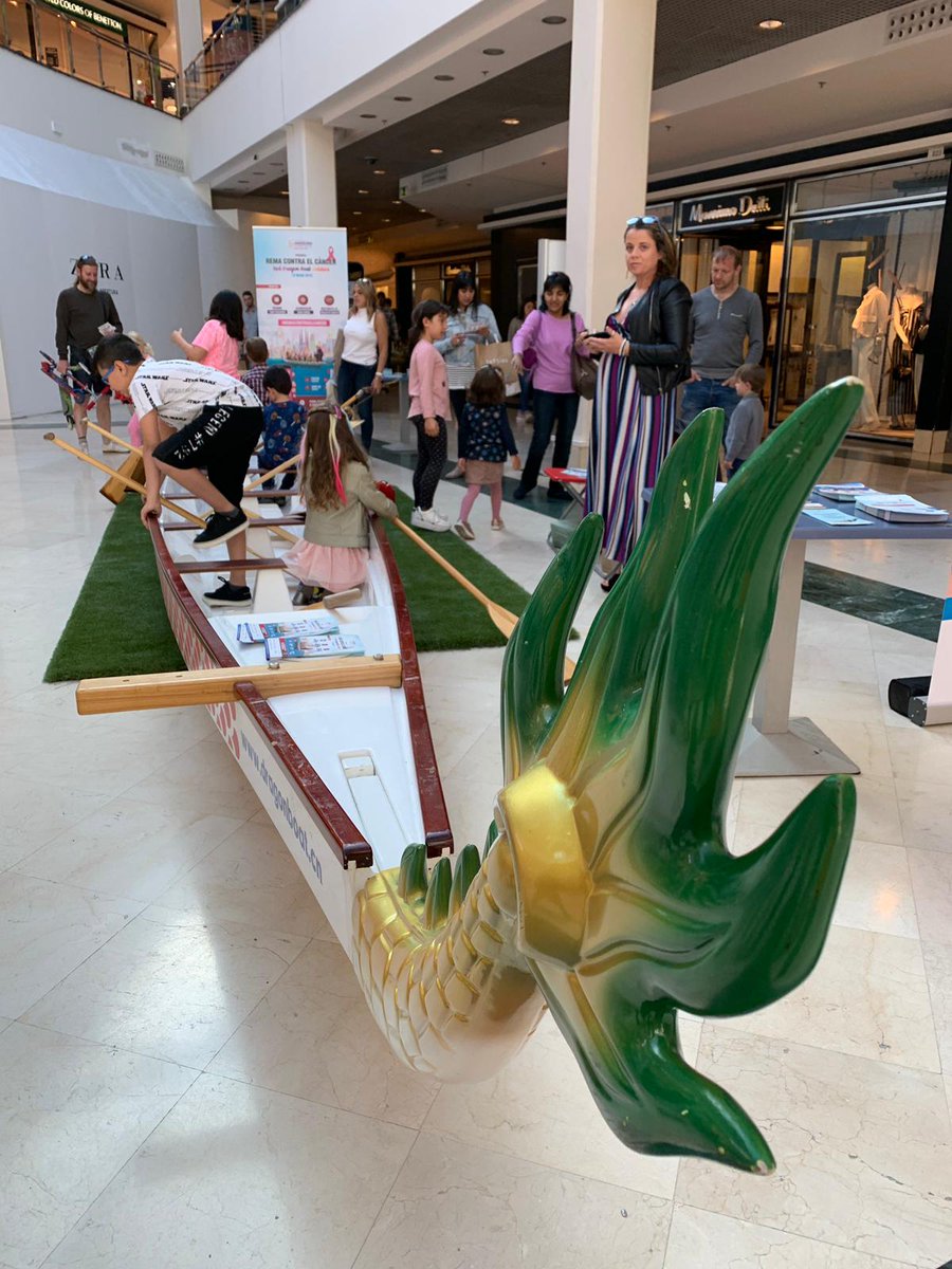DragonBoatE's tweet photo. ¡Este fin de semana estuvimos promocionando el Festival #DragonBoat porque el 19 de mayo vamos a #RemarContraElCáncer en el @canalolimpiccat|! https://t.co/oCGldNnZbZ