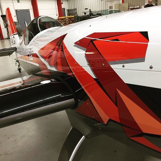 McPecos's tweet image. Origami Dragon! #extra330sc #mcpecos #aircraftstudiodesign #makingbeautifulaircraft bit.ly/2V8HXbA