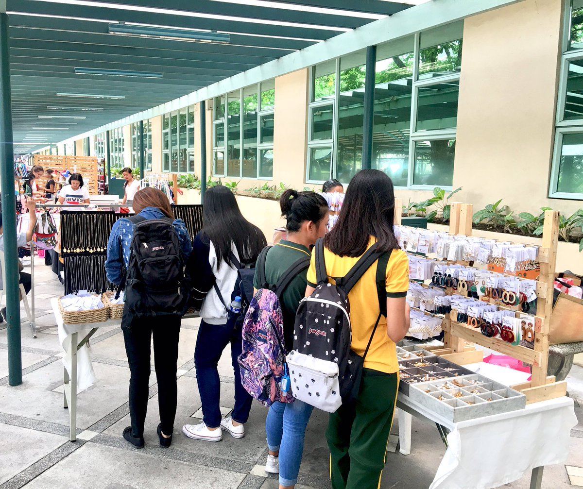 FEU_CommSoc's tweet photo. Visit our concessionaires at the Science Building Walkway! 

#CommWeek2019
#BeyondGreatness https://t.co/dDjR3yDnnX