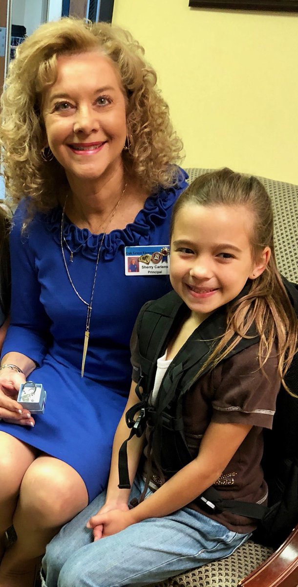 CariensSherry's tweet photo. Received a sweet surprise this morning ⁦@OGElementary⁩  Retirement time is a bitter sweet time.  I will miss our awesome students.  Love them!  ⁦@LexingtonOne⁩ ⁦@SCASAnews⁩ ⁦@TheLeaderinMe⁩ #thanksforhelpingmegrow  They are the ones that helped me grow. https://t.co/X1KiC2VSYO