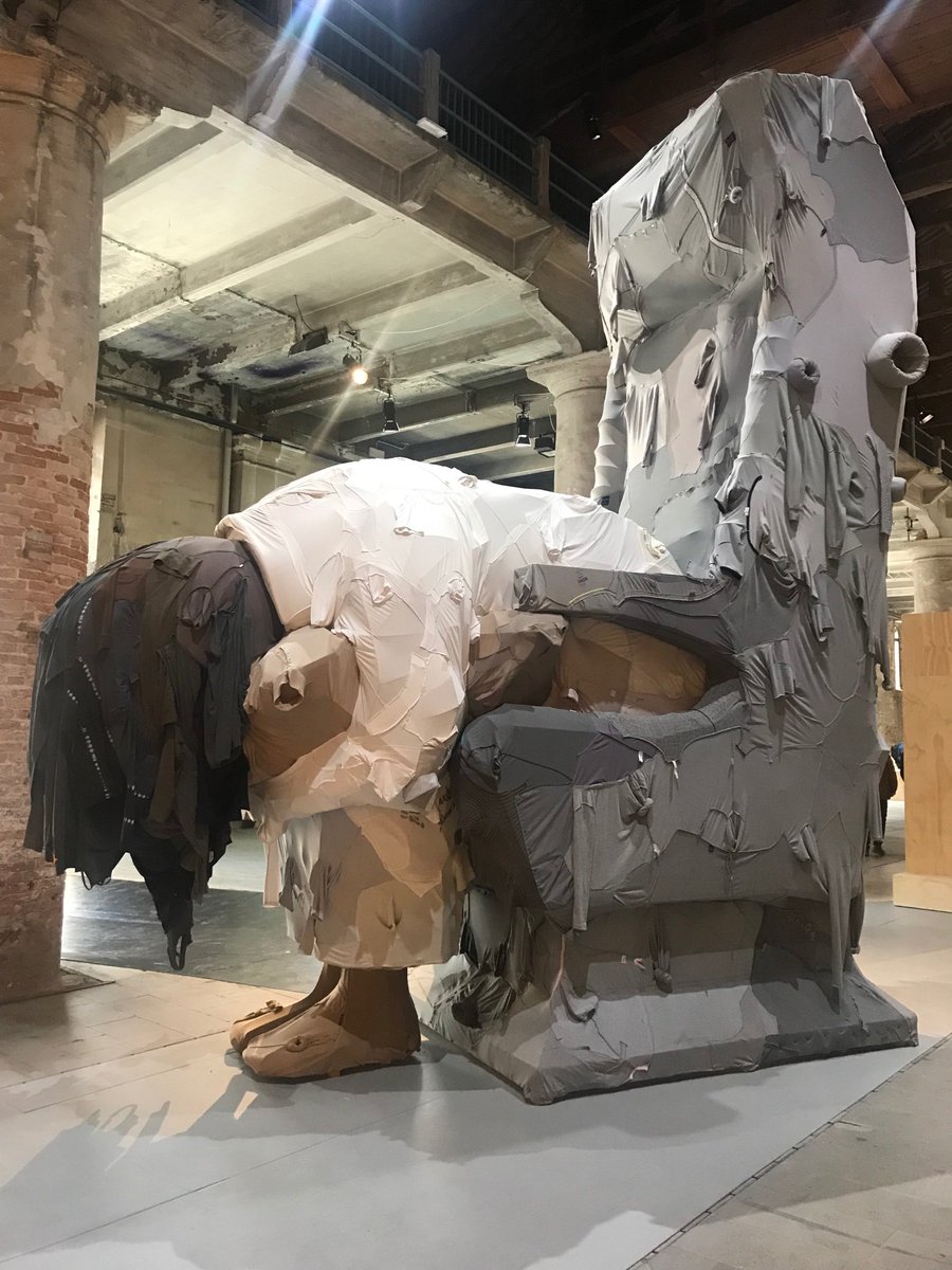 _birgitrieger's tweet image. #BiennaleArte2019 ... und wieder eine Großausstellung ... diesen Dienstag schon mal Schnuppern bei der Venedig Biennale