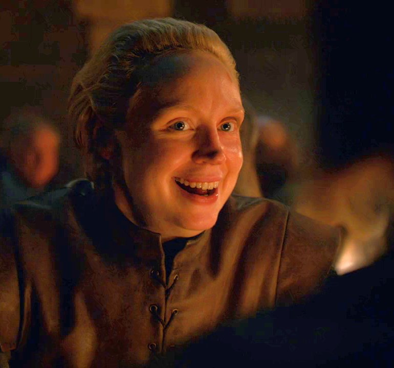  JAIME & BRIENNE Happy moments in episode 8x04A THREAD.PART 6. B: "You were married. Before Sansa." J: "Drink." T: *homicidal glance towards Jaime*J: *lovely glance towards Brienne*PS: THE WAY HE LOOKS AT HER. MY GOD  #GameOfThrones #JaimeLannister #BrienneOfTarth