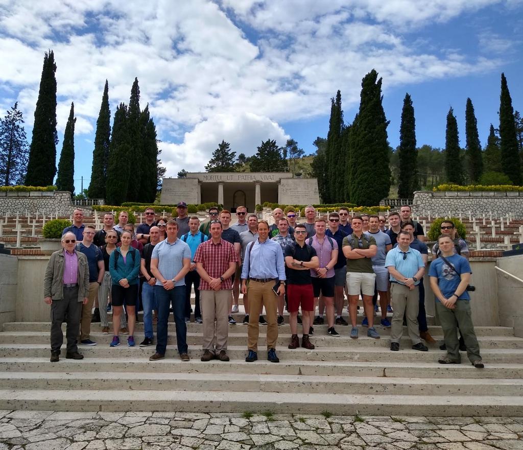 1RegtRMP's tweet photo. The first day of Ex #REDCAPCASSINO sees members of @1RegtRMP visit the Italian war graves at Mignano Monte Lungo as well as analyse nearby hard-fought battlefields for lessons learned. #110ProCoy #150ProCoy @243procoy #battlefieldstudy https://t.co/pGfknAg0Zd