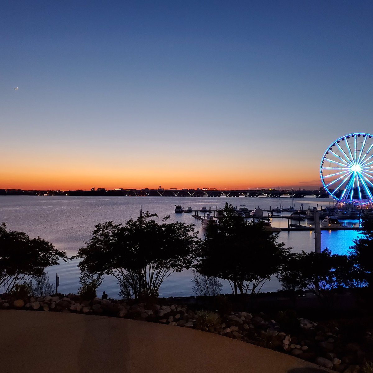 elindborg's tweet photo. Beautiful evening last night @NationalHarbor #NASCIO19 https://t.co/GbbcJczloV