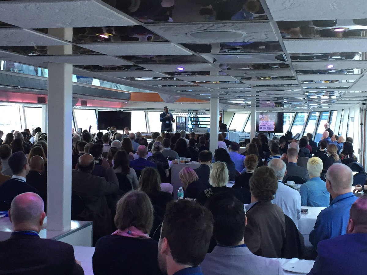 KateBoicourt's tweet photo. Standing up for resilience with @chucknicecomic #WaterfrontConference @OurWaterfront https://t.co/5j4F1ZcDKk