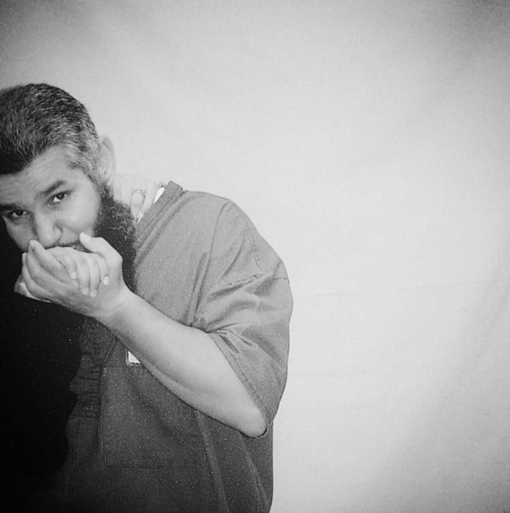Qarne2N's tweet photo. الآآآآن #حمْيدان_التَركي يتم محاكمته 

شـــآهـــد فيديو للمحاكمة 

من خلال الرابط في الاسفل 

https://t.co/gko1OK3QlM https://t.co/3UbgjWaymx