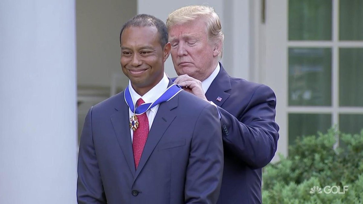 Stop_Trump20's tweet photo. I guess cheating on your wife and banging porn stars qualifies you for a medal in Trump's America 🤦‍♀️🤦‍♀️🤦‍♀️ https://t.co/RxEp85jB1q
