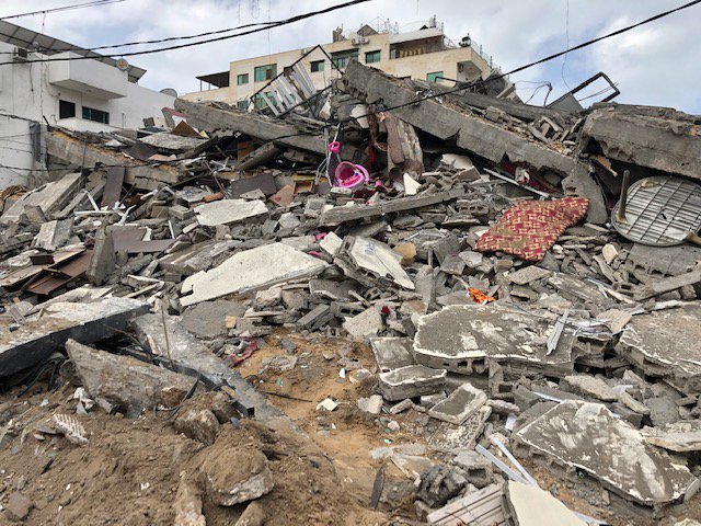 Just returned from #Gaza. The cost of destruction and human life is too high under any circumstances. May restraint prevail and peaceful co-existence be forthcoming. Need longer term political solutions. #CiviliansNotTargets.