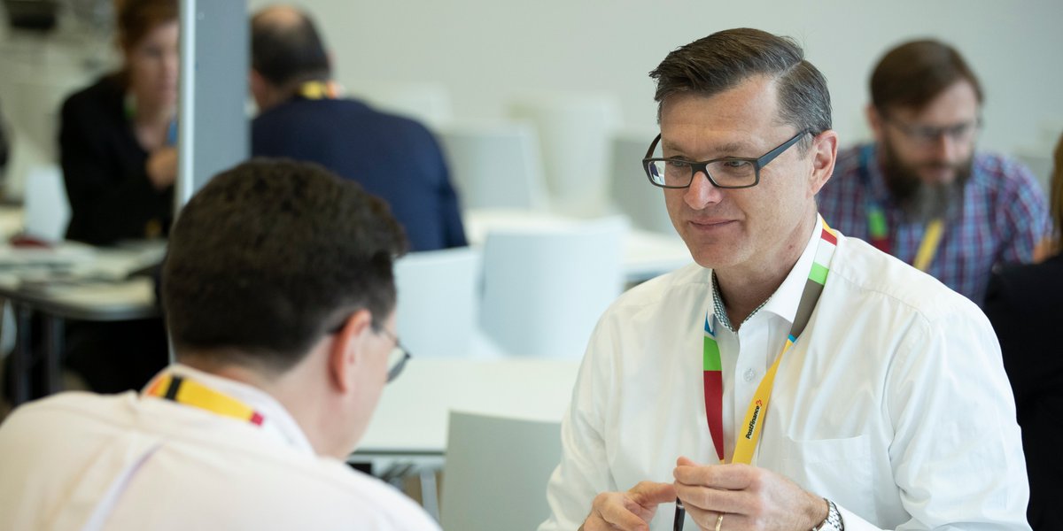 Executive Board meets start-up founders: at “Family Day”, we became better acquainted with the faces behind the start-ups we invest in. Inspiring conversations took place at relaxed gatherings, pitches and workshops. #wearefamily #startup