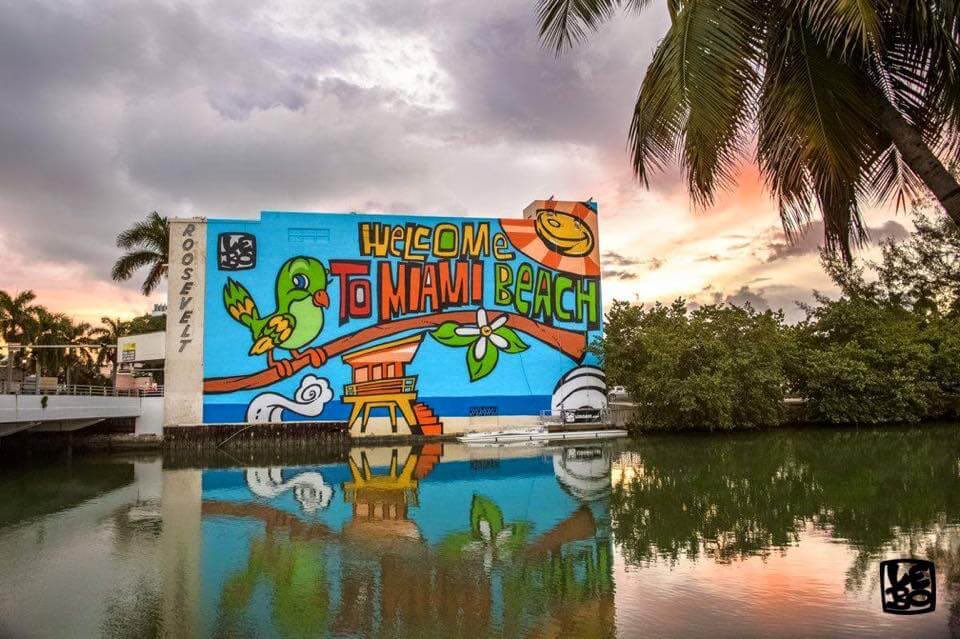 BeerVsBourbon's tweet image. How long did it take David Lebatard aka @LeboArt to create the #MiamiBeachMural and how has @ParkWestGallery changed his life? This and MUCH more with #Lebo at 11:19 here: podcasts.apple.com/us/podcast/bee…