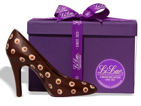 Pamper Mom with Li-Lac Chocolates🍫 this Mother’s Day 💕 Check out all our options here: li-lacchocolates.com/Mothers-Day-Ch… 

#lilacchocates #lilacchocolate #whomakesyourchocolate #chocolate #newyork #mothersday #mom #purse #highheel #may #chocolates #chocolate🍫 #Brooklyn #westvillage