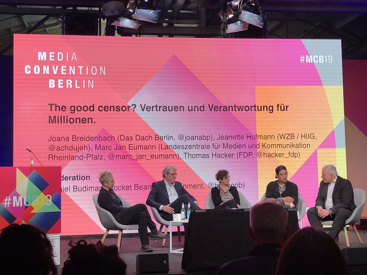 Society needs to negotiate freedom and give itself democratic rules for the internet, says <a href="/marc_jan_eumann/">Marc Jan Eumann</a> quoting Immanuel Kant. <a href="/hacker_fdp/">Thomas Hacker</a> says that freedom of opinion is very important, still #fakenews have to be stopped. #rp19 #mcb19