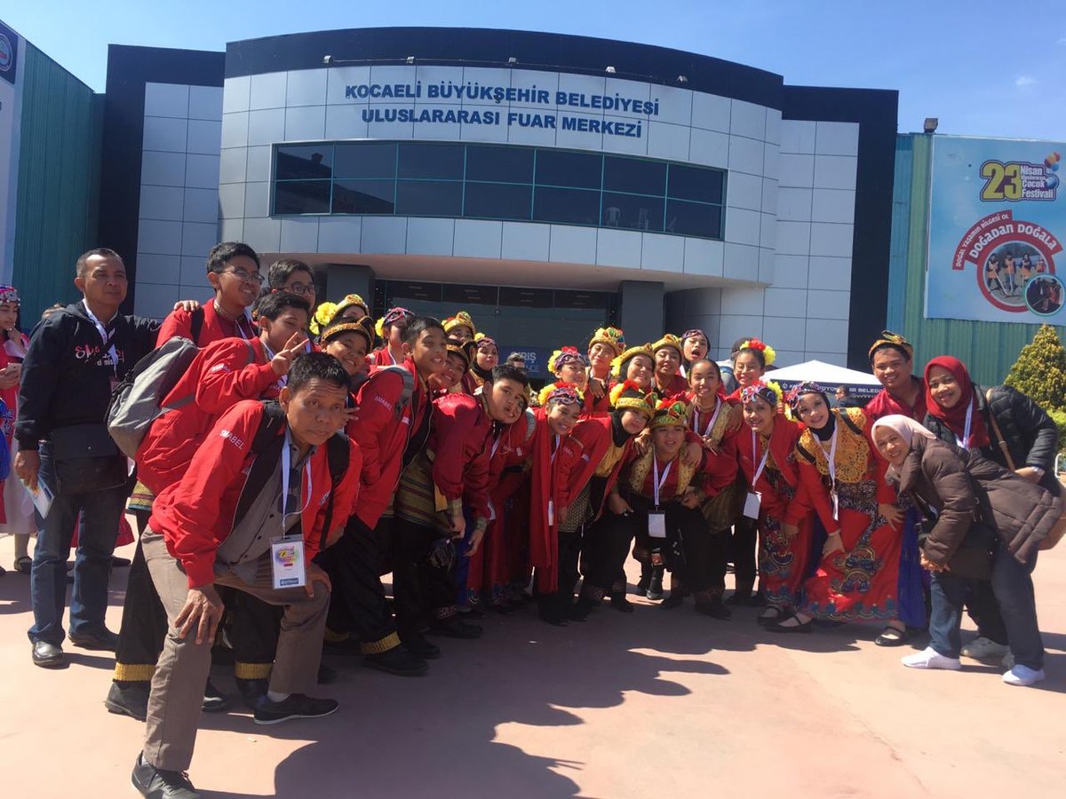 CIOFF_Indonesia's tweet photo. [MISSION ACCOMPLISHED✔️]

115 Junior High School have completed their journey through 11th Kocaeli International Children Festival, Turkey!

#CIOFF #CIOFF_Indonesia #SHARECULTURE #whyCIOFF https://t.co/l4Y78FOlbq