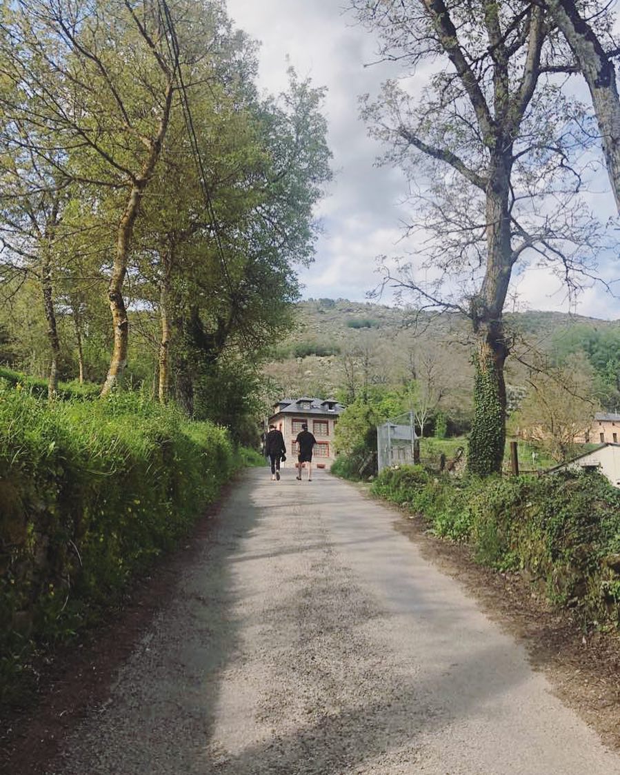 El actor #LeeMinHo #이민호 está actualmente en Galicia, realizando el Camino de Santiago. 🛣️🚶🏽‍♂️

📸 instagram.com/actorleeminho/

Viaja a España tras haber finalizado su servicio militar hace tan solo dos semanas.
▶️ bloglabanana.com/2018/06/corea-…