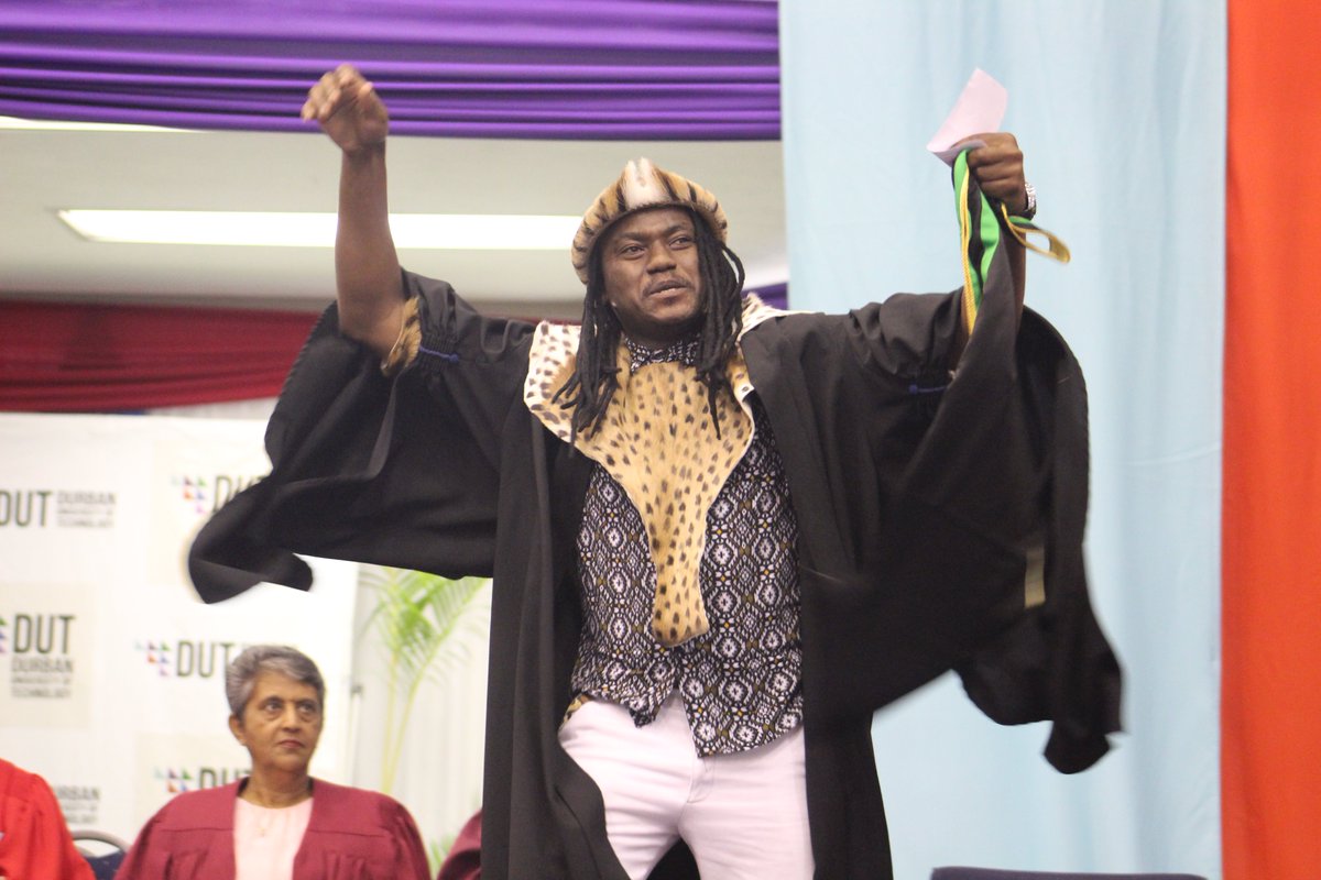 DUT_Tweets's tweet image. #DUTGrad19 is a celebration!