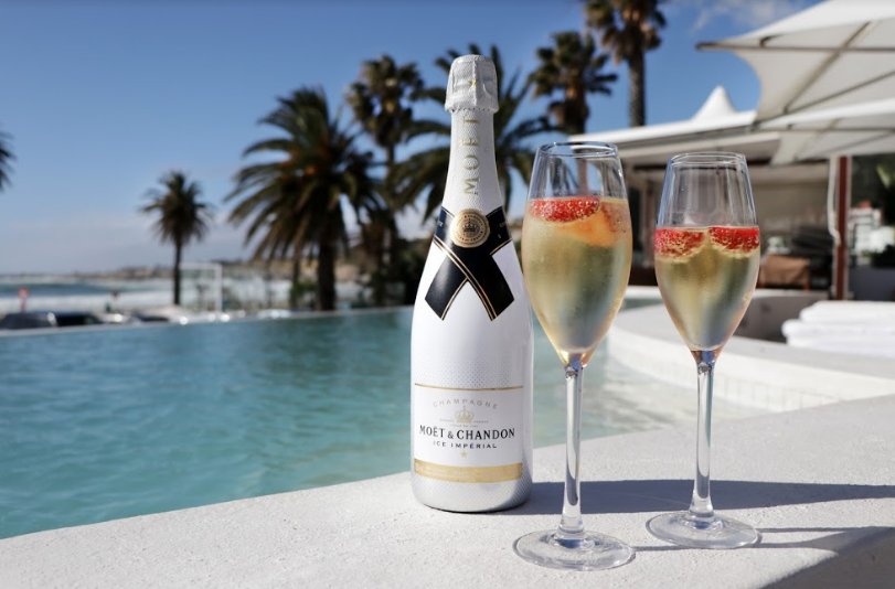 SandyBClub's tweet image. Bring on the bubbles 🥂💎
#moetchandon #moetmoment #sandybclub
@moetchandon