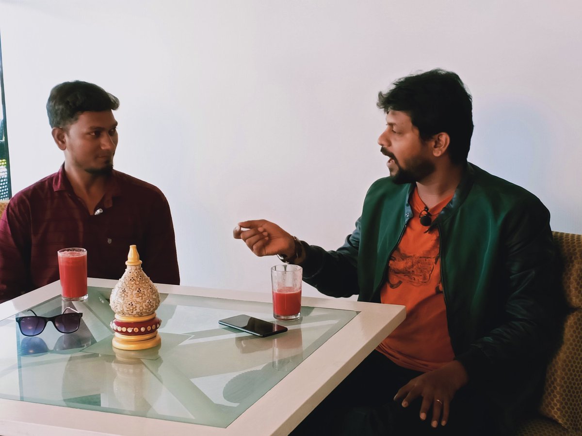 ChennaiExpressT's tweet photo. Catch #NenjamunduNermaiyunduOduRaja
Hero @rio_raj #FirstOpenTalk Show with @VjMuni_off
#NNOR #NNORTeamInKPY
@Siva_Kartikeyan @KalaiArasu_ @SKProdOffl @karthikvenu10 @rio_raj @KanchwalaShirin #RadhaRavi @RjVigneshkanth #NaSa @SonyMusicSouth @DoneChannel1 https://t.co/Jnhppbzxjg