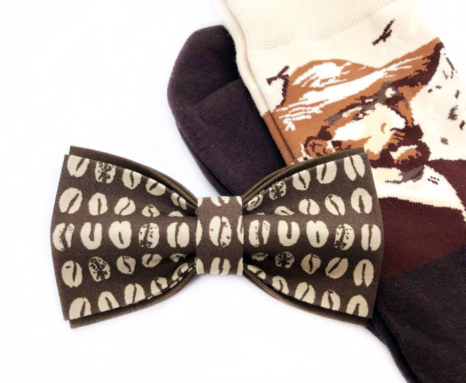 Новая модель бабочки с кофейными зёрнами 🤗 для любителей этого бодрящего напитка, а также бариста ☕
Носочки с Ван Гогом не просто здесь оказались, ведь они отлично подойдут к бабочке.
манинцех.рф/shop/index.php…