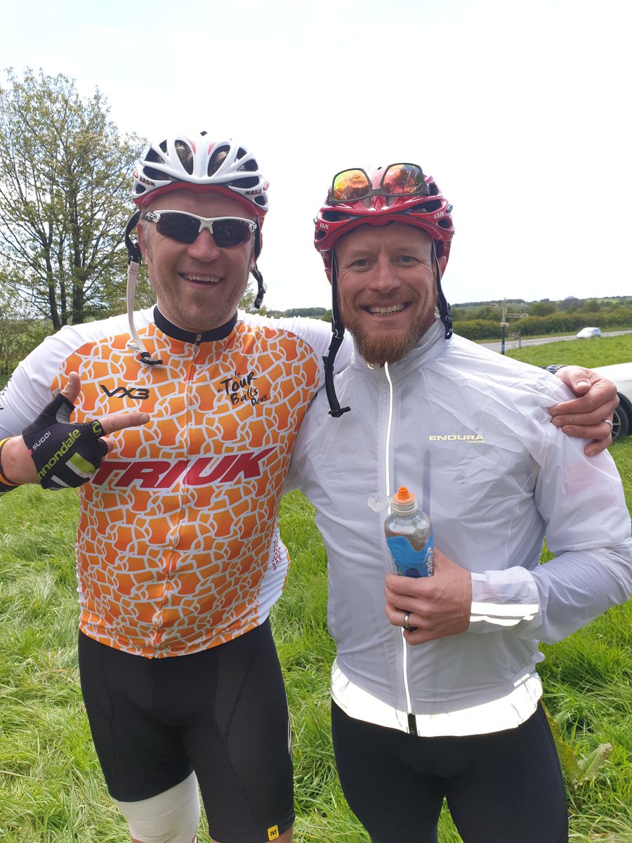 Well if you have ever wondered why you sponsored me for the @ItsInTheBag 300 mile Bike Ride then I hope you watched ITV The All New Monty: who bares wins! It was the hardest &amp; best thing I've ever done. Thankyou everyone   🚲👊💪😎🧡 #Itsinthebag #chasethepants